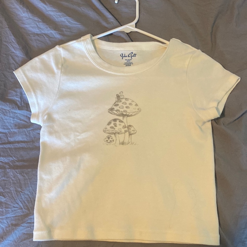 brandy melville ashlyn mushroom top